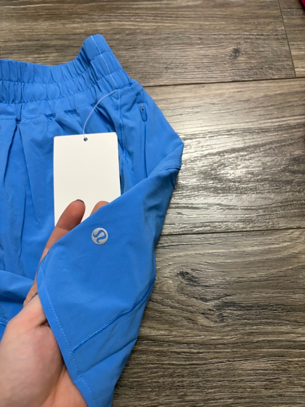 NWT Lululemon Track That High-Rise Lined Short *5" (Pool Party) Size 4 - Picture 7 of 9